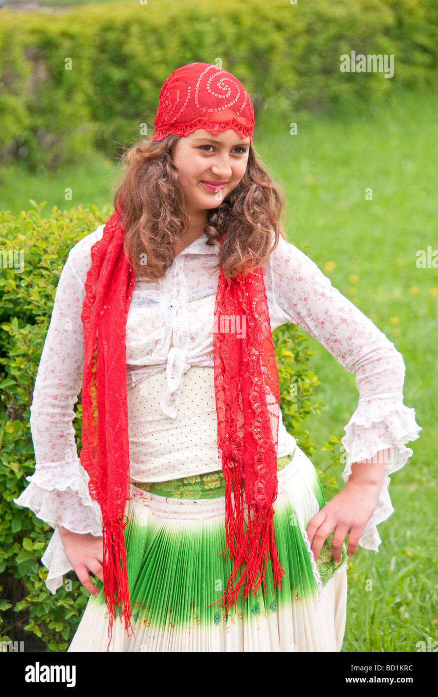 Rumänische Zigeuner Roma Mädchens In Prejmer In Siebenbürgen
