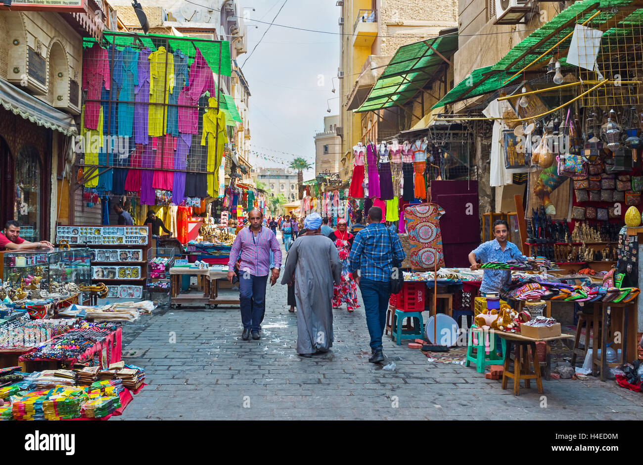 Der Khan El Khalili Souk Markt Bietet Waren Auf Jedem Geschmack Und Preis Cairo