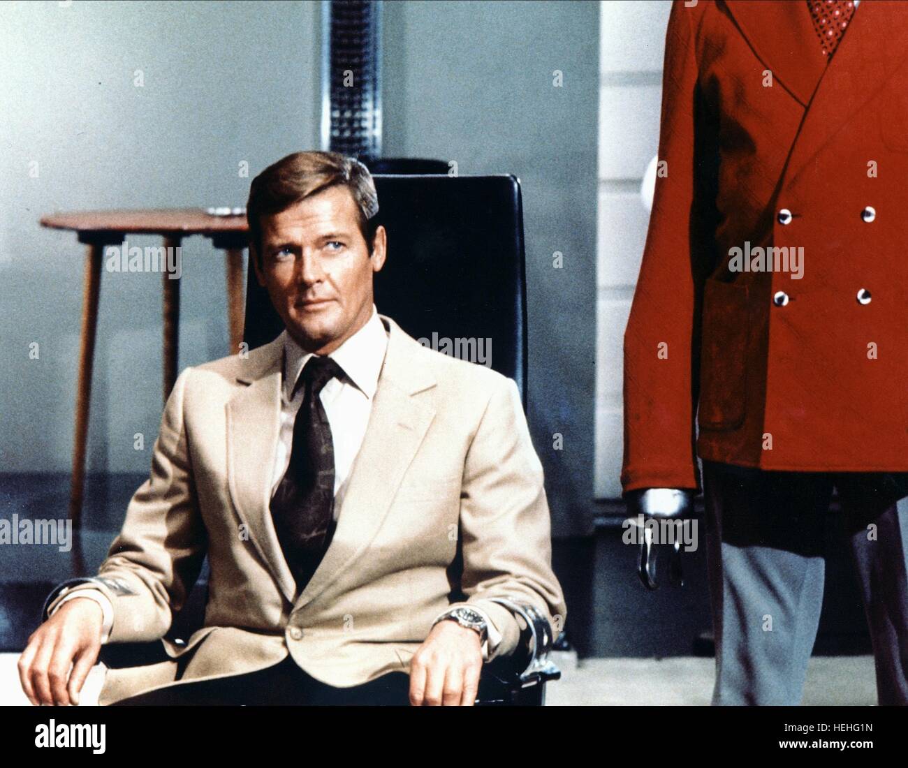 Leben Und Sterben Lassen James Bond Roger Moore 1973 Stockfotografie Alamy