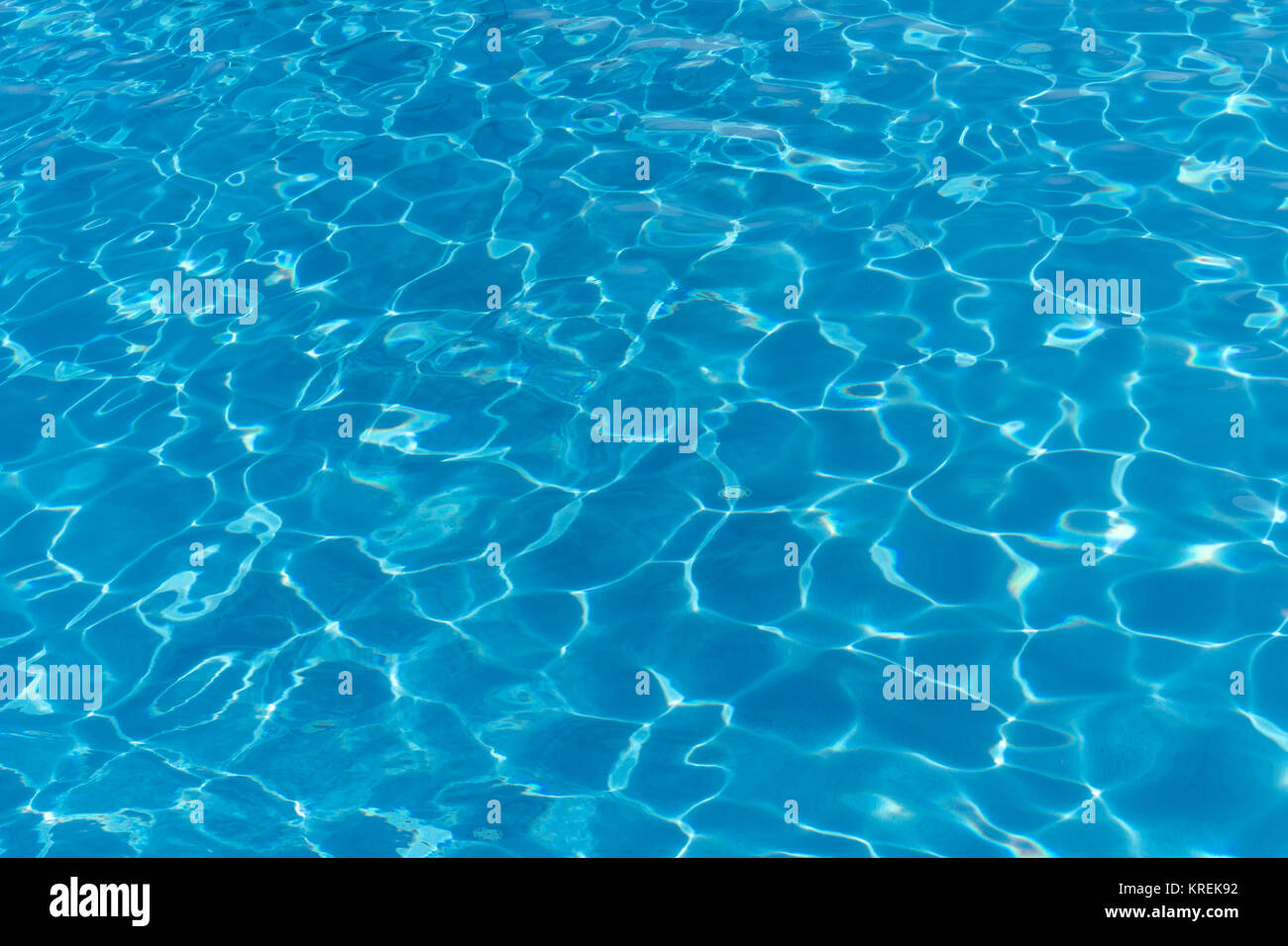 Textur Von Blau Und Klares Wasser Im Schwimmbad Stockfotografie Alamy