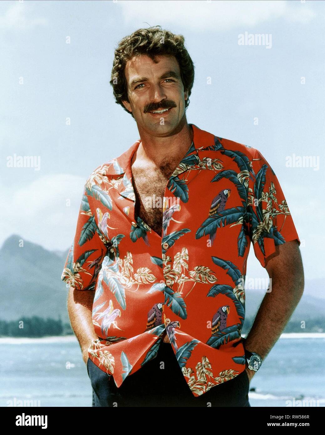 TOM SELLECK, MAGNUM P.I., 1980 Stockfotografie - Alamy