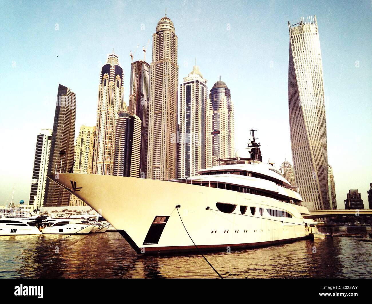 dubai superyacht marina